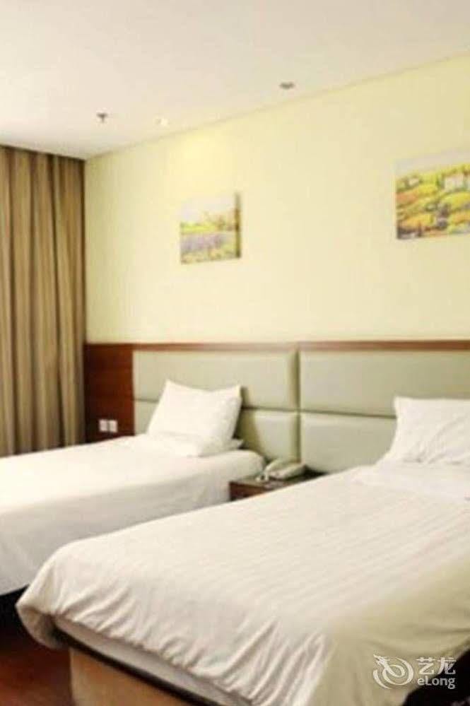 Hanting Express Shanghai Lujiazui Minsheng Road المظهر الخارجي الصورة