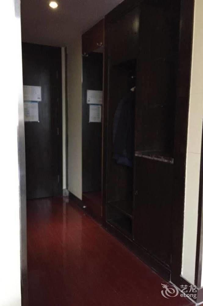 Hanting Express Shanghai Lujiazui Minsheng Road المظهر الخارجي الصورة